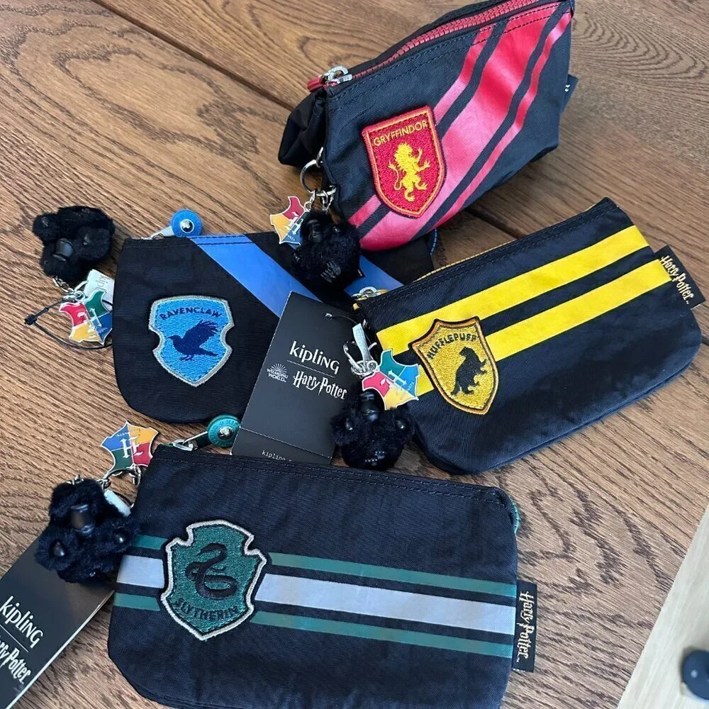 NWT！NEW！Kipling x Harry Potter Creativity Pouch Large -Red Gryffindor
